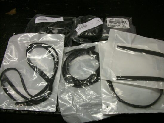 PORSCHE-968-BODY-MOLDING-SIDE-TRIM-SEAL-KIT-NEW-GENUINE-7-PIECES-FITS-968-283353283846